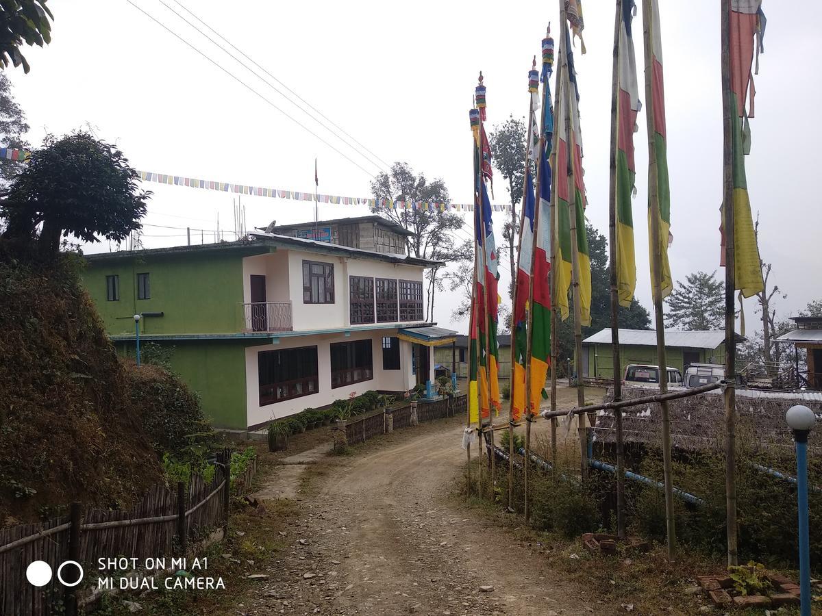 Khi Gha Thang Pelling Luaran gambar